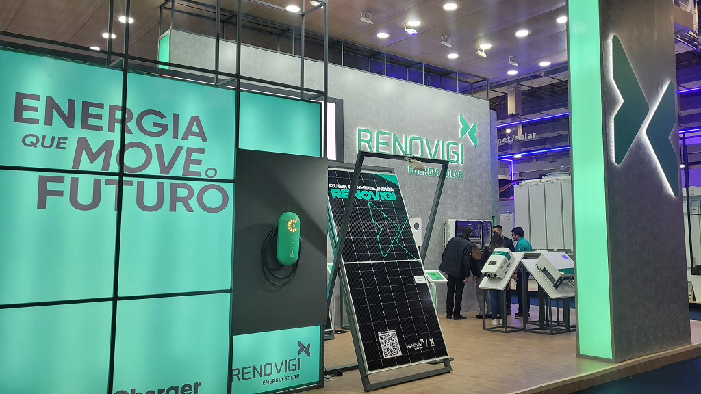 stand personalizado Renovigi Energia Solar Intersolar South America 2022 Summit
